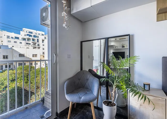 D-argens Luxury Flat